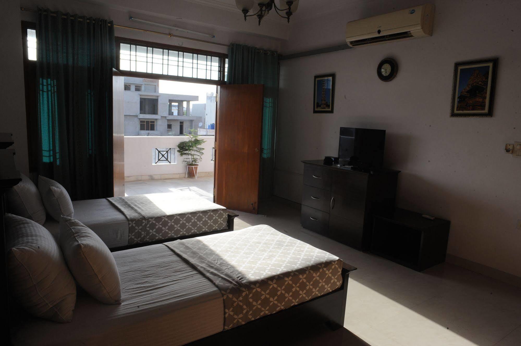 Raj Regency Otel Jaipur Dış mekan fotoğraf
